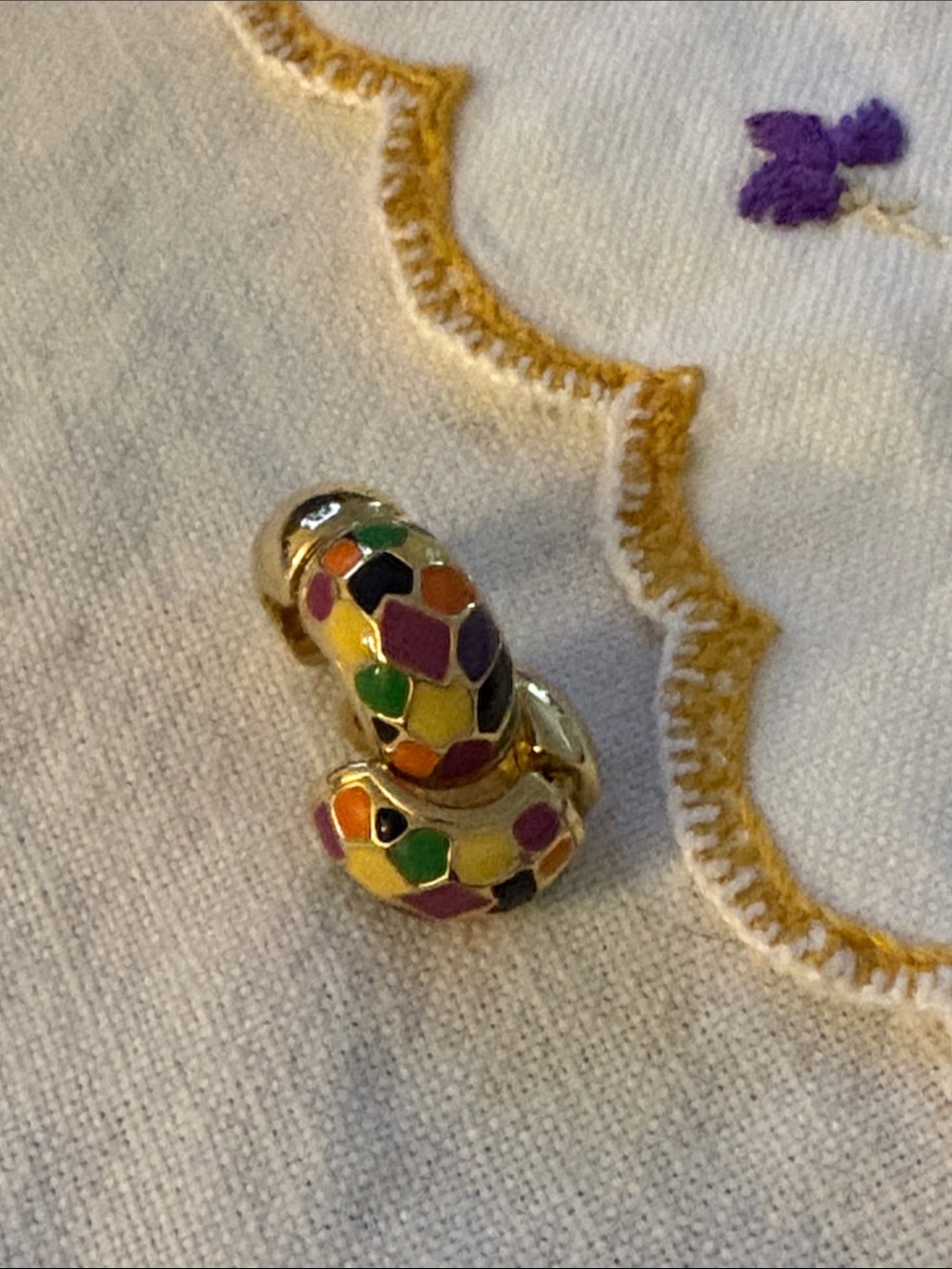 Erwin Pearl Multicolor Enamel Hoop Earrings — Mosaic Pattern - Picture 8 of 8